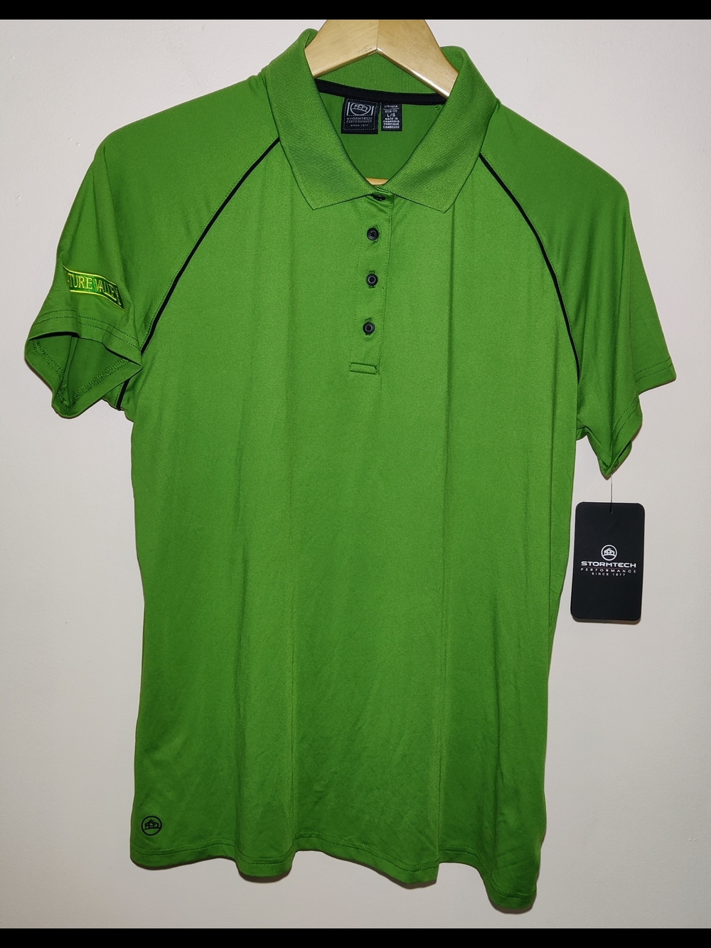 Stormtech Performance Womens Large Green Polo "Nature Valley" embroidery NWT